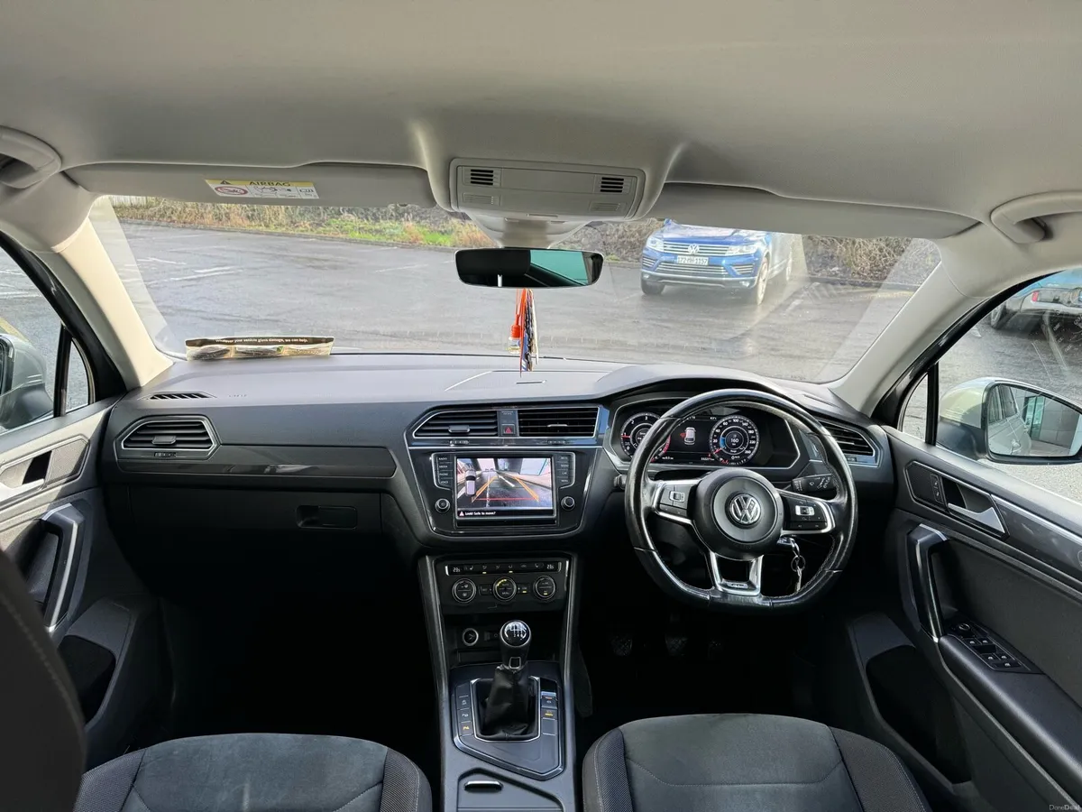 2016 VW Tiguan New shape 2.0 diesel high line - Image 4