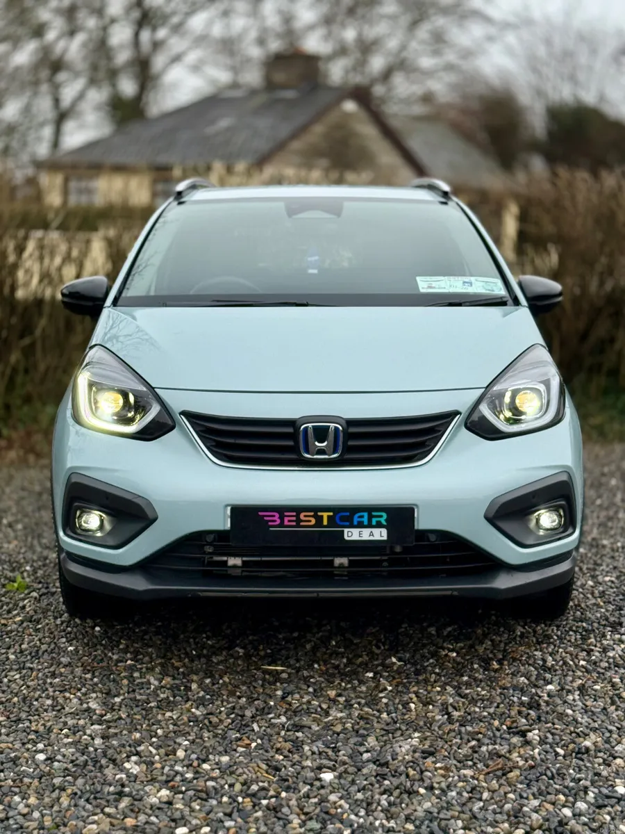 2025 Honda Jazz 1.5 Hybrid Crosstar Advance Auto - Image 4