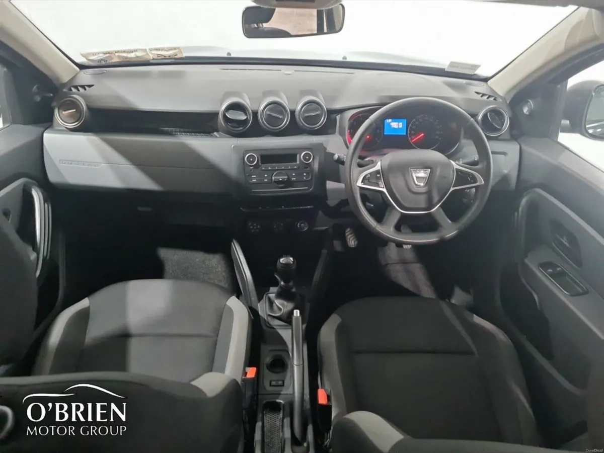 Dacia Duster Blue dCi 115 Essential - Image 2