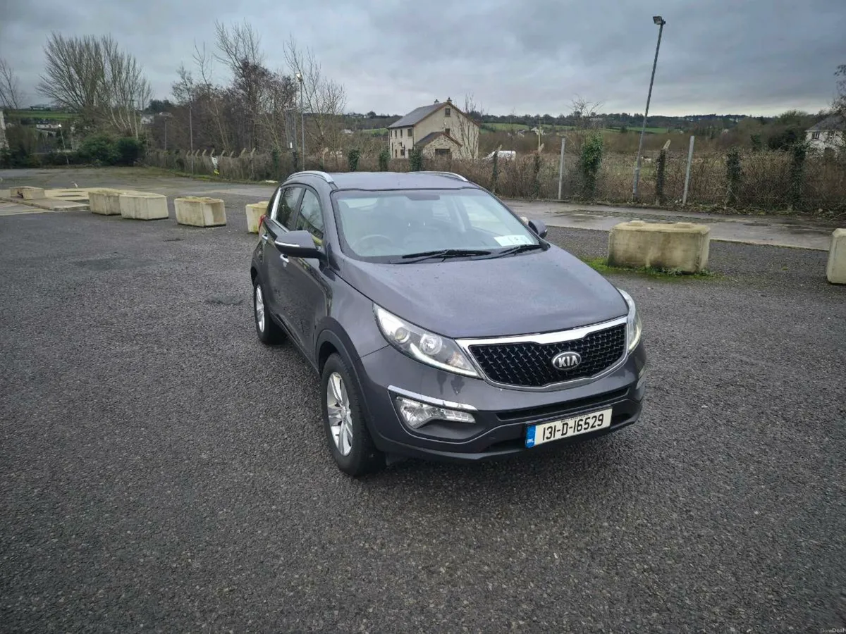 2013 kia sportage - Image 2