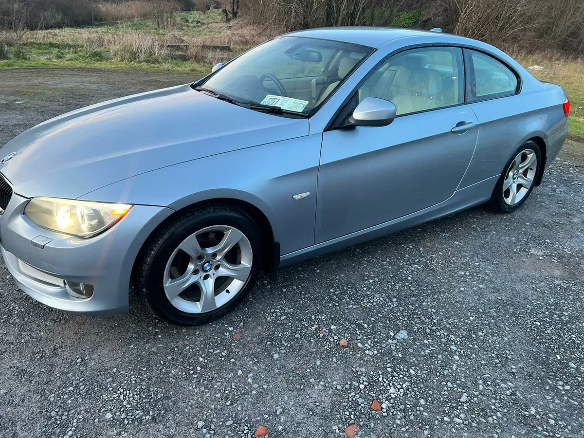 BMW 3-series Coupe 2011 - Image 4