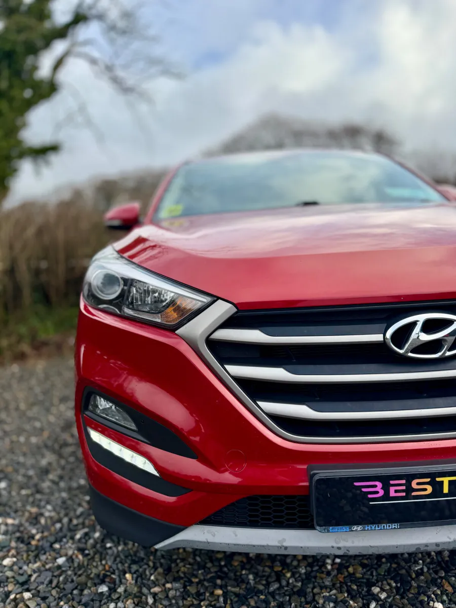 2017 Hyundai Tucson 1.7 D Executive 2WD DCT - Image 4