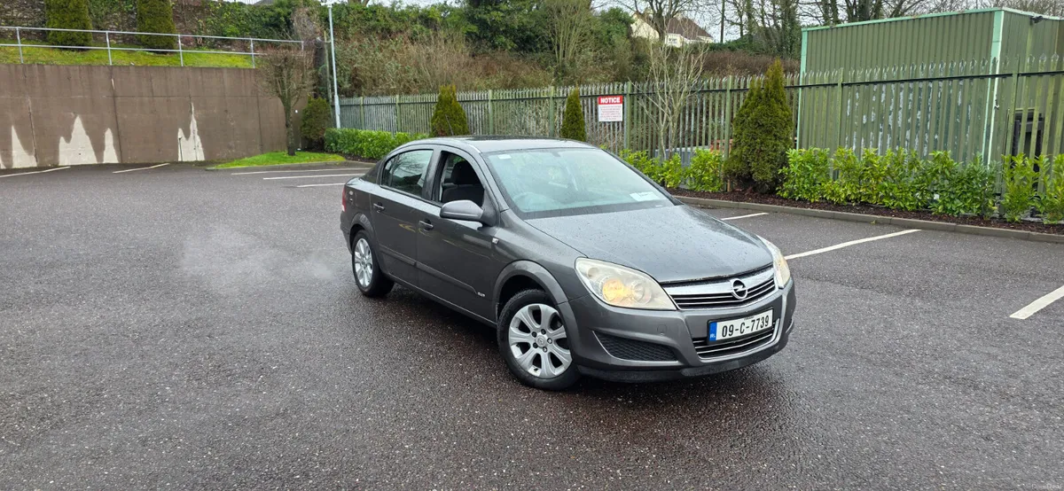 Opel Astra AUTOMATIC Nct and Tax - Image 1