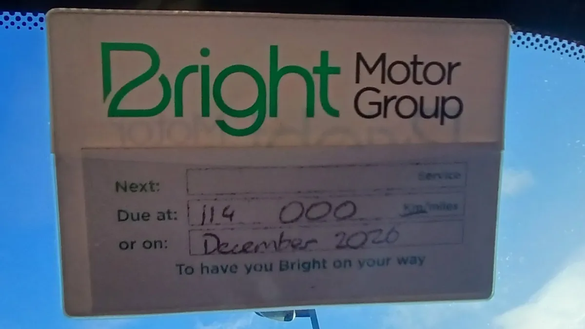 Hyundai i30 2019 1.0 DELUXE 5dr *FSH* - Image 3