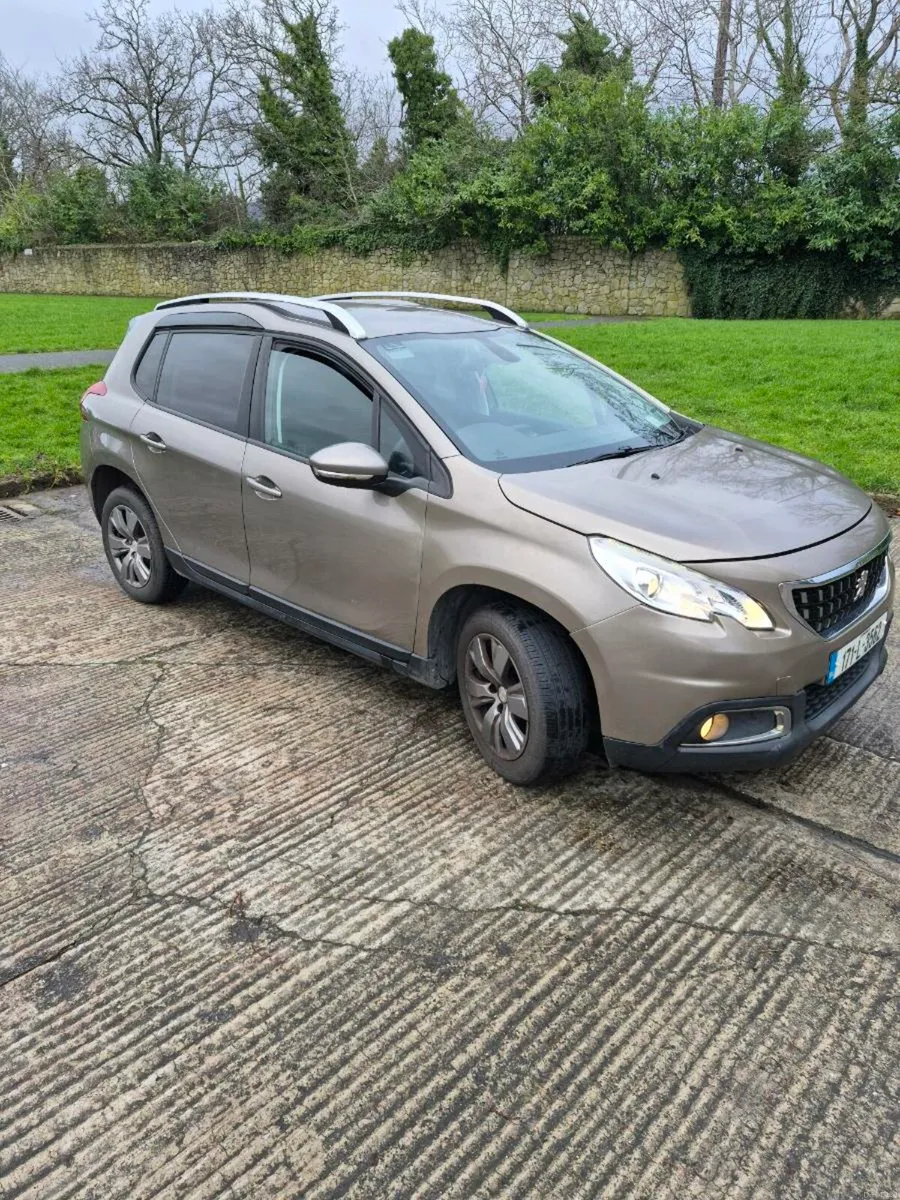 Peugeot 2008 1.2 petrol 2017 - Image 3