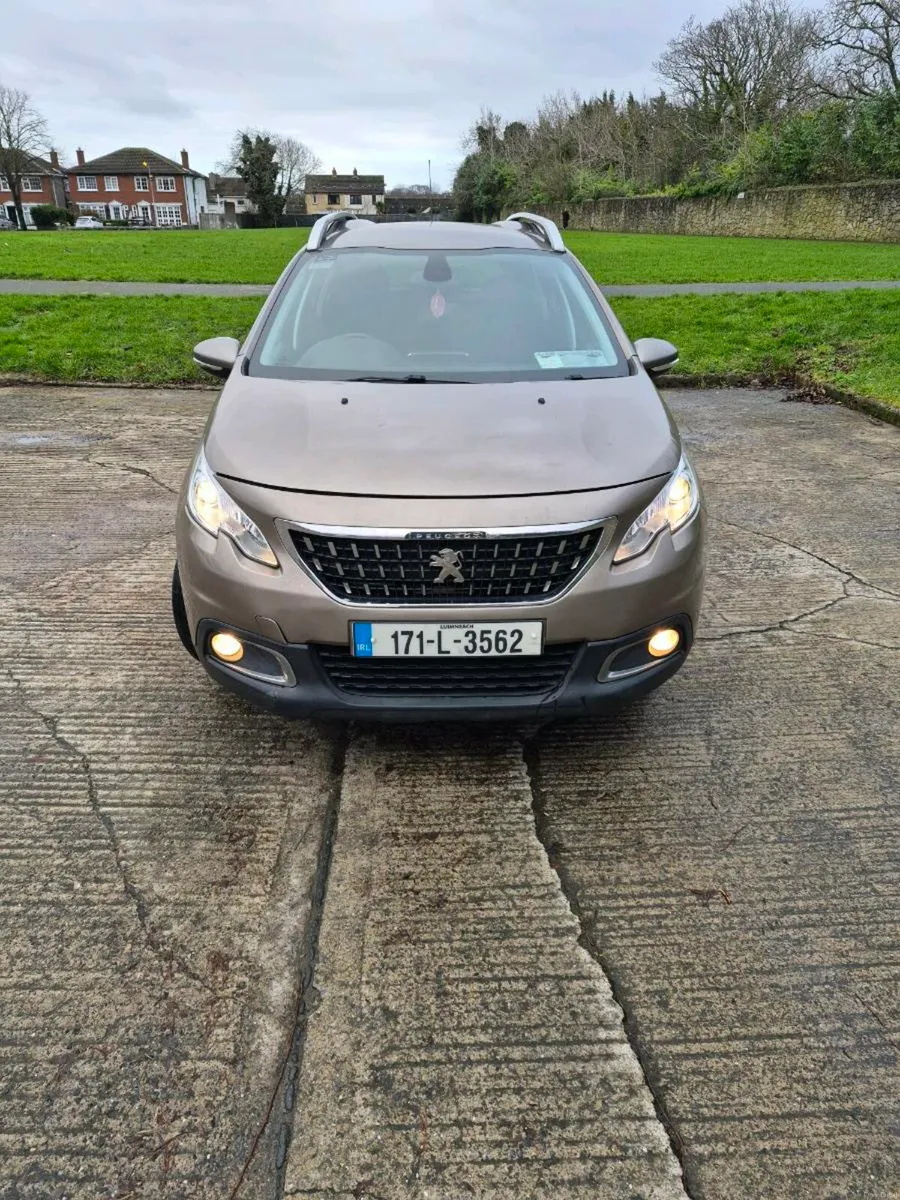 Peugeot 2008 1.2 petrol 2017 - Image 1