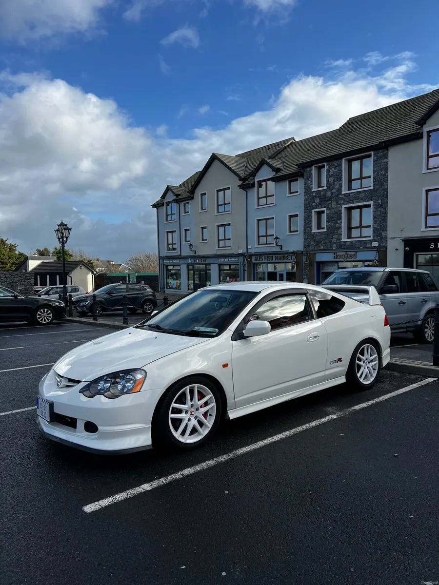 2003 Honda Integra DC5 Type R - Image 4