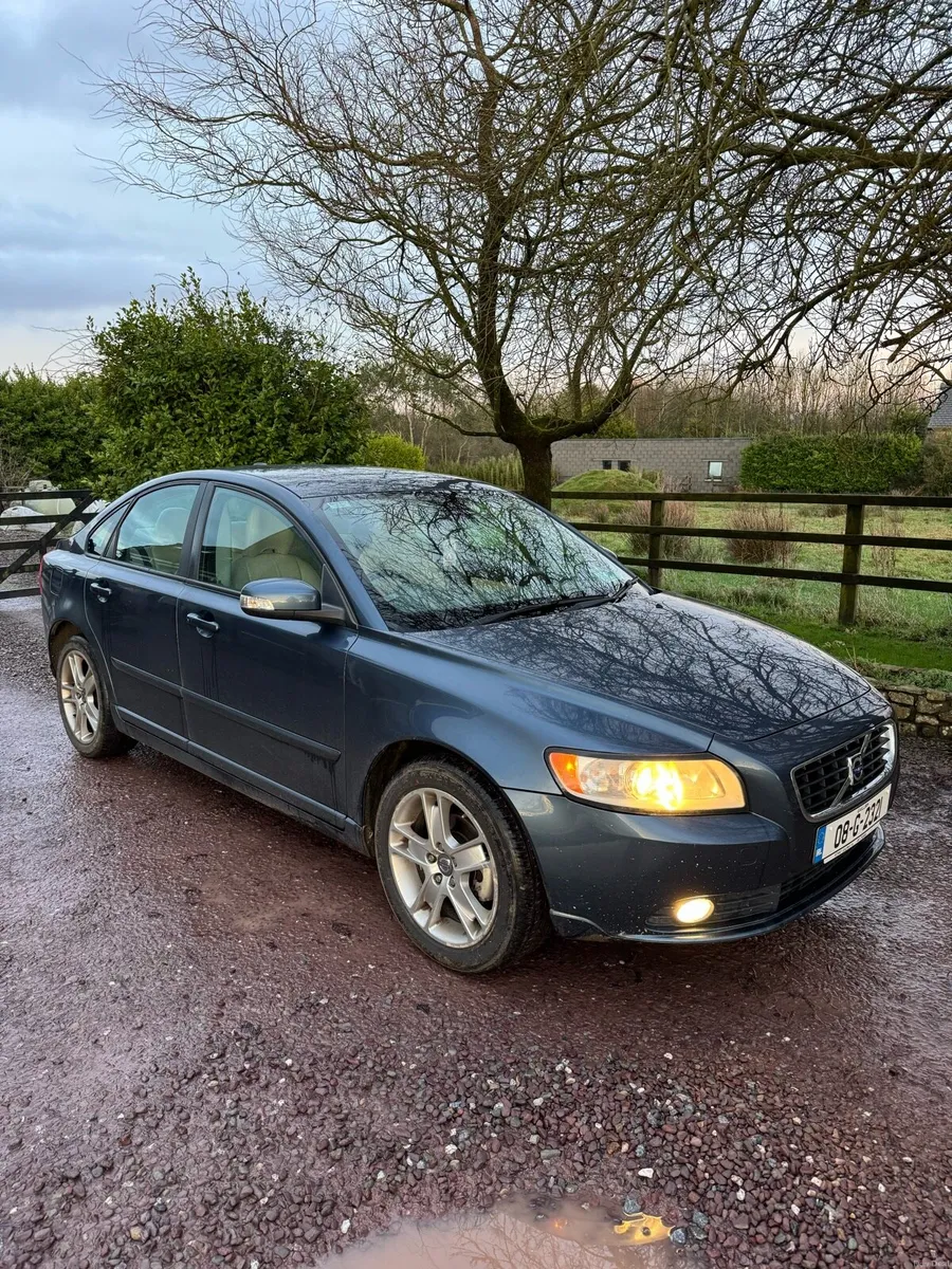 Volvo s40 - Image 1