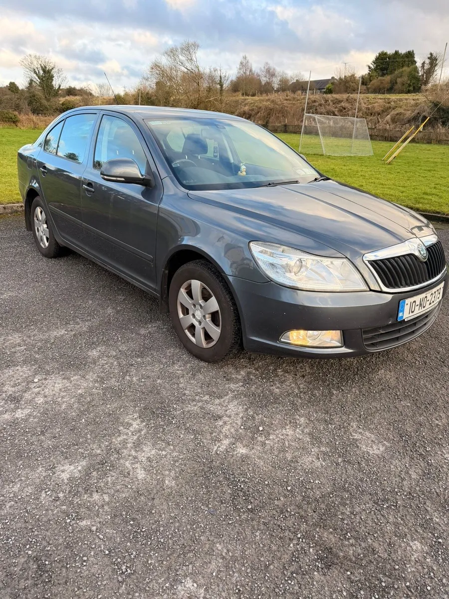 2010 Skoda Octavia Elegance Model - Image 1