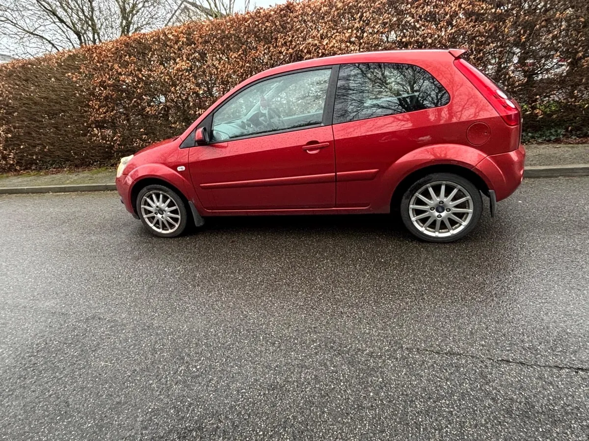 2008 Fiesta 1.2 Petrol, 180kms! FSH! New NCT! - Image 3