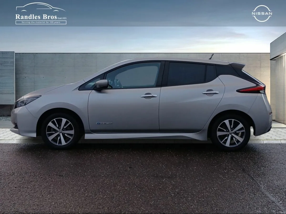 Nissan Qashqai 1.5 DSL SE - Image 3