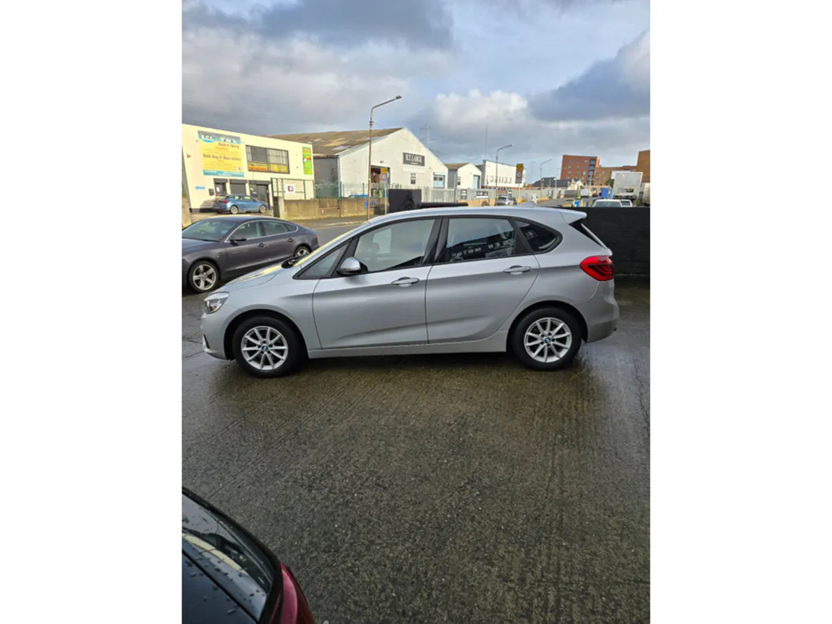 BMW 2-Series 216D ACTIVE TOURER SE AT 1ZA2D 4DR AU - Image 5