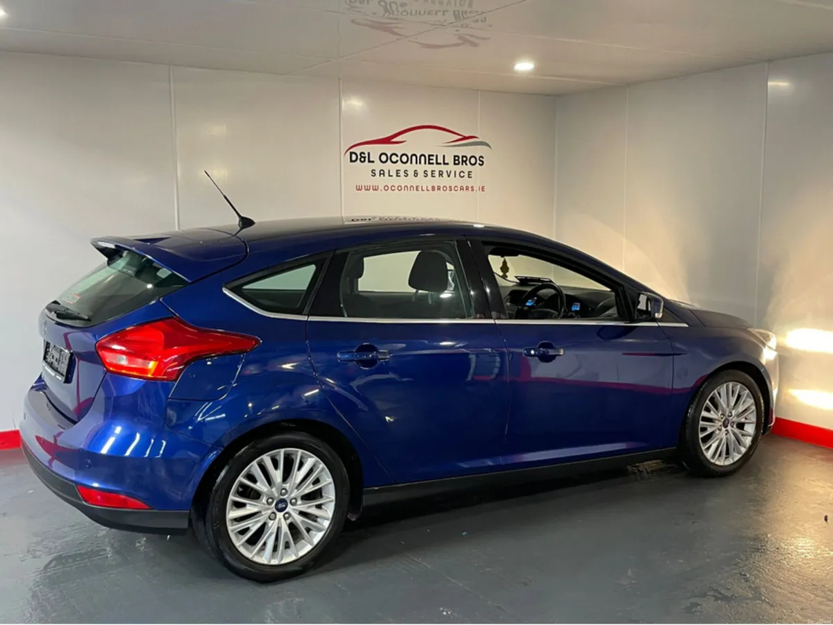 Ford Focus 5DR 1.5 TD 95PS 6SPEED 4DR - Image 2