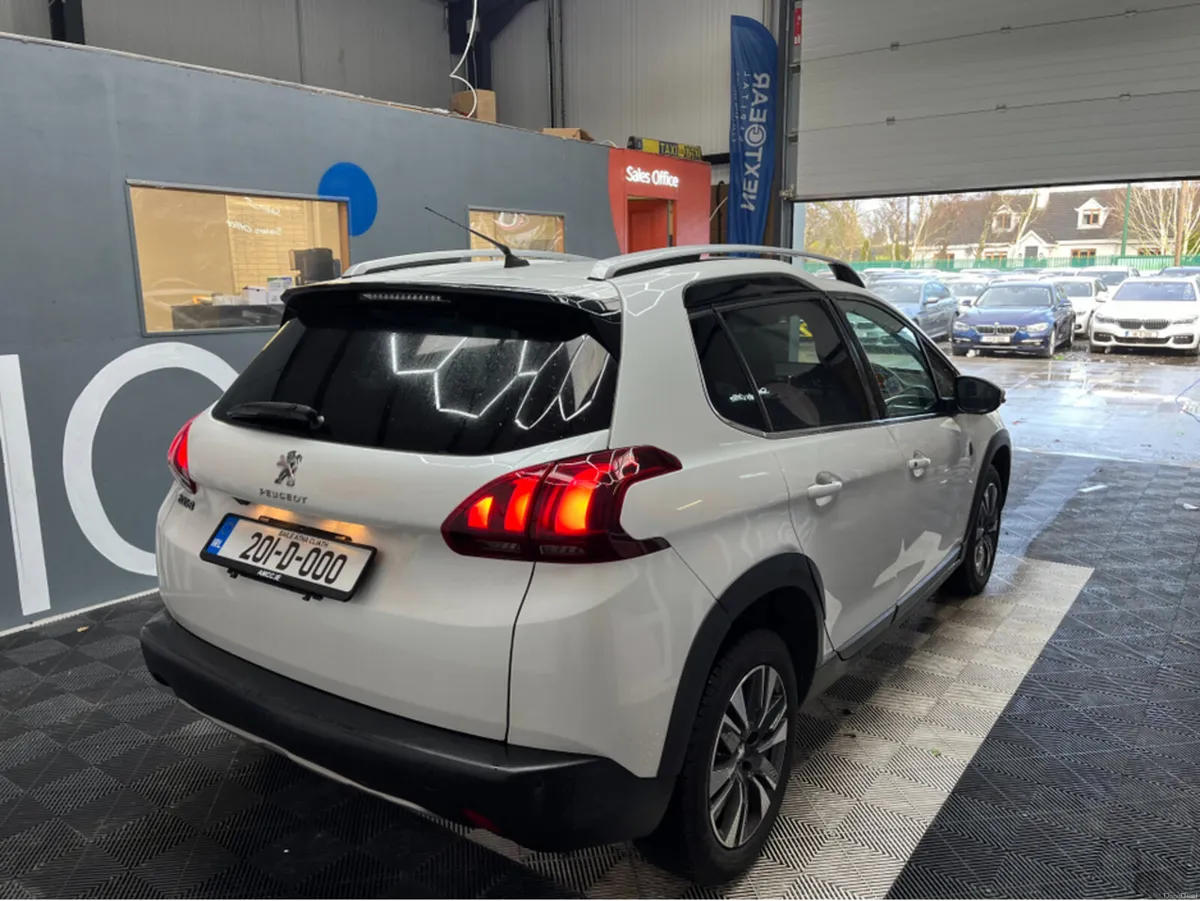 Peugeot 2008 2020 PEUGEOT 2008 CROSSCITY 1.2 AUTOM - Image 2