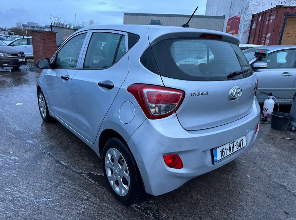 Hyundai i10 2016/ New Nct / warranty - Image 4