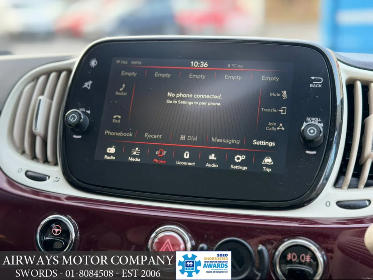 Fiat 500 LOUNGE 1.0 3DR - PANROOF & LOW KMS - Image 4