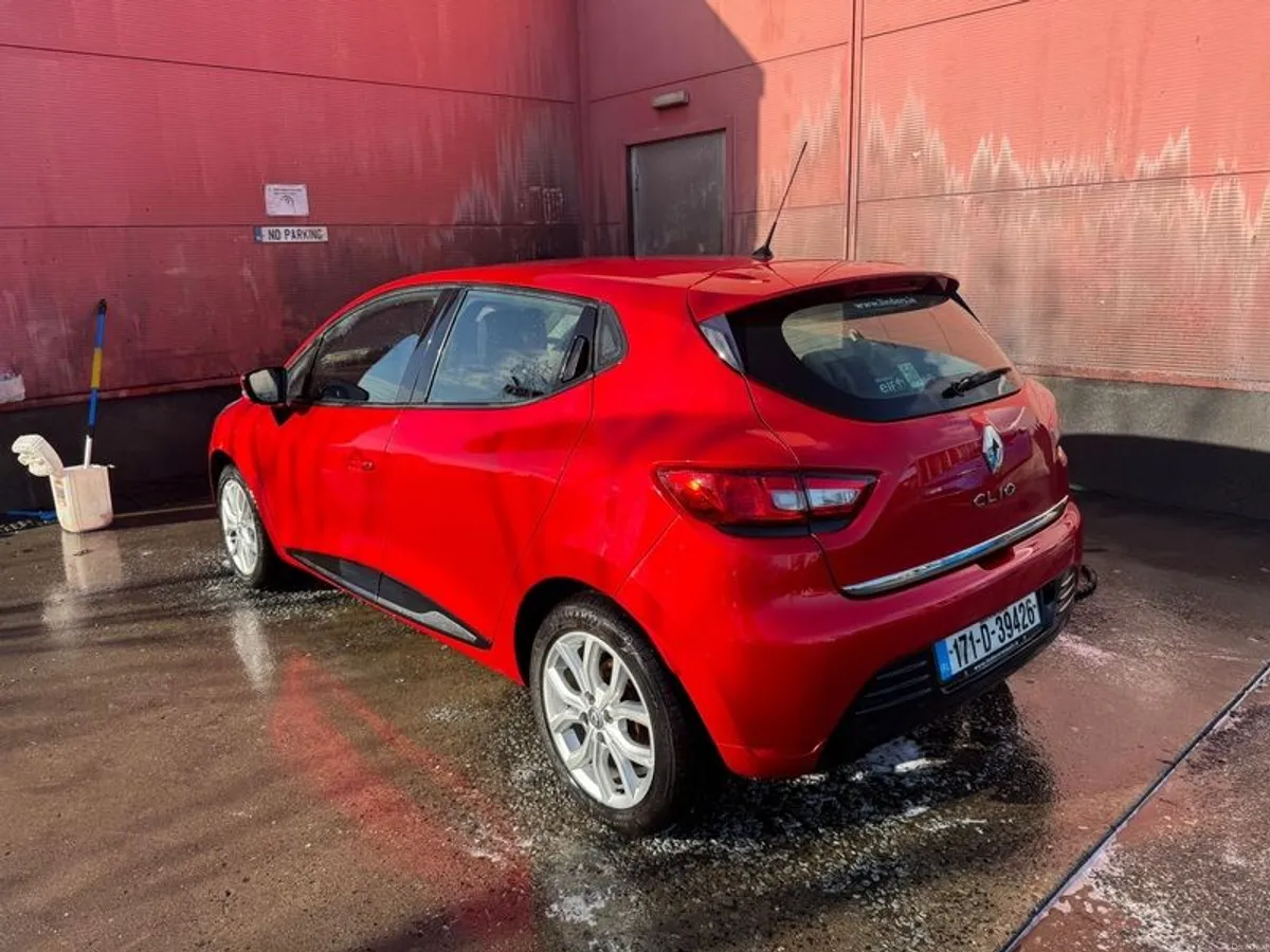 2017 Renault Clio - Image 4