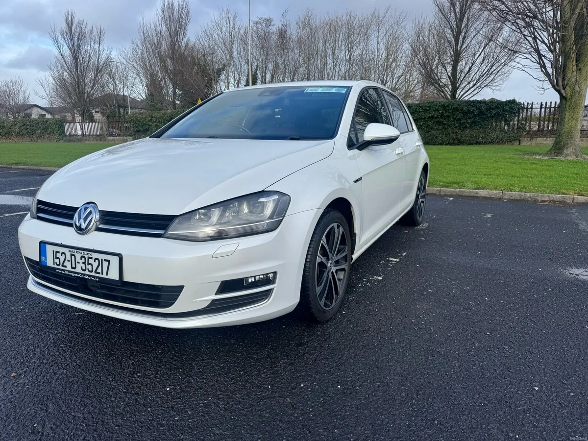 2015 Volkswagen Golf - Image 3