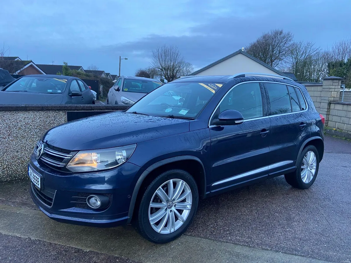 Volkswagen Tiguan R-Line - Image 1