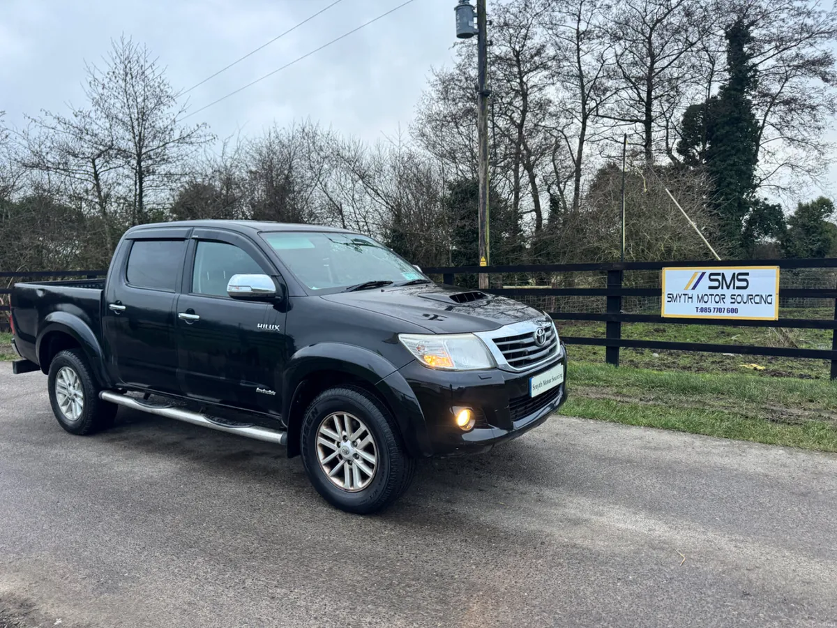 132 Toyota Hilux Invincible 3.0L Bargain***** - Image 1