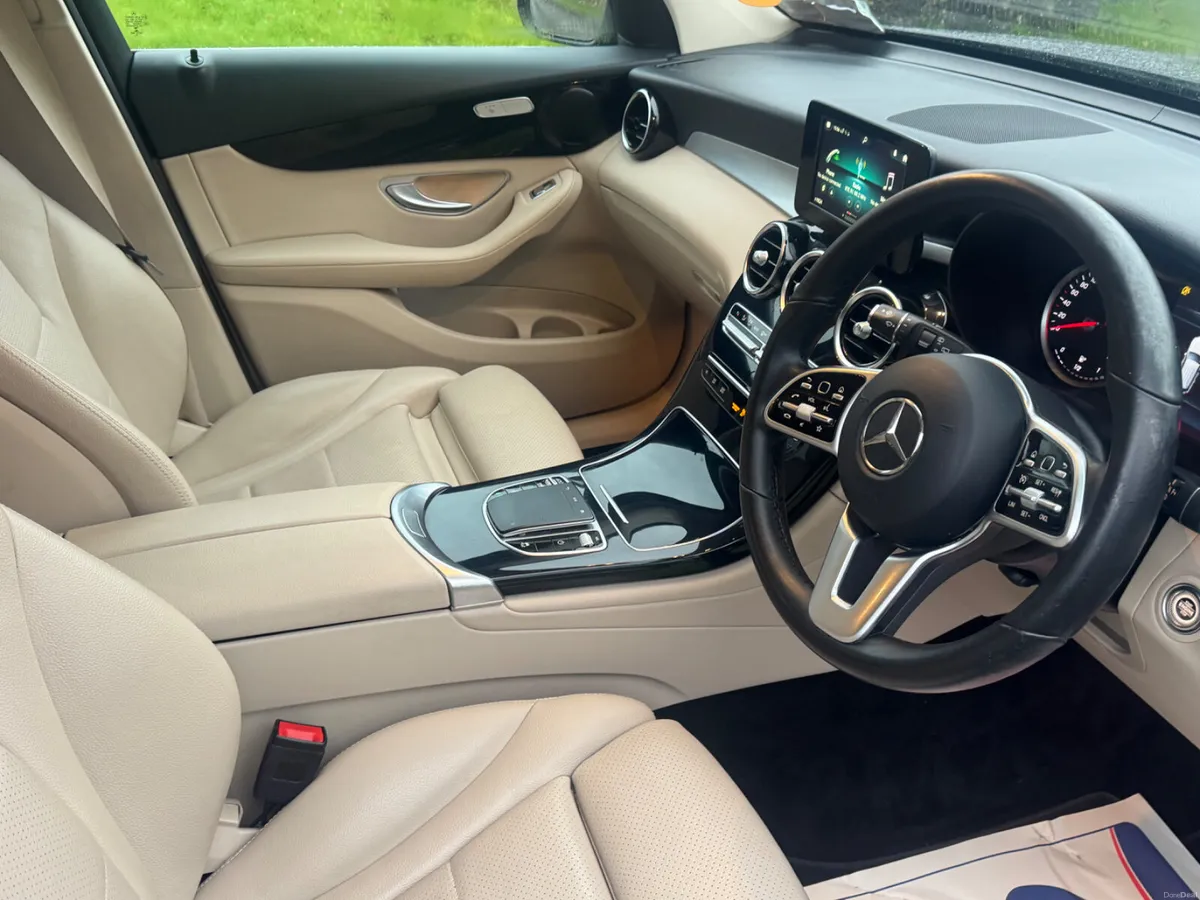 Mercedes-Benz GLC 2021 diesel - Image 4