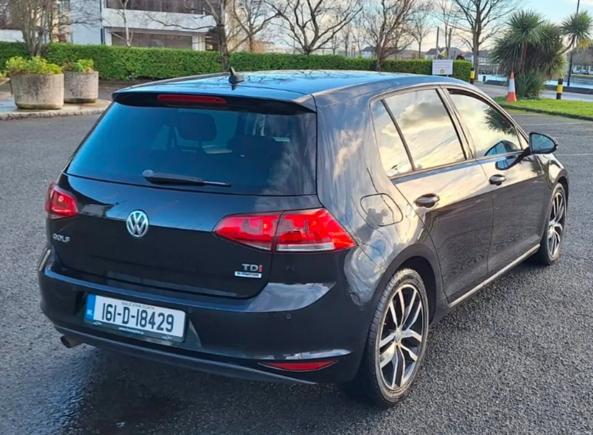 Volkswagen Golf TDI Bluemotion - Image 3