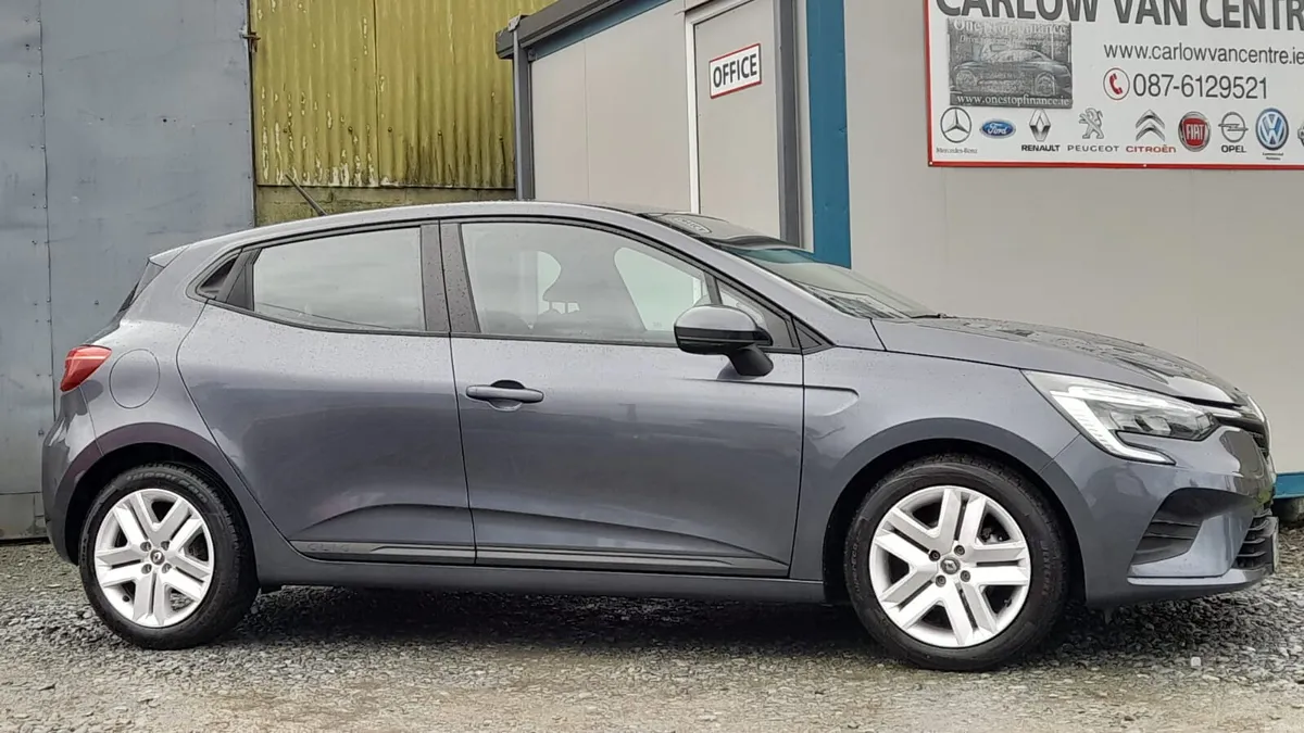 221 Renault Clio TCE 90 Dynamique - Image 1