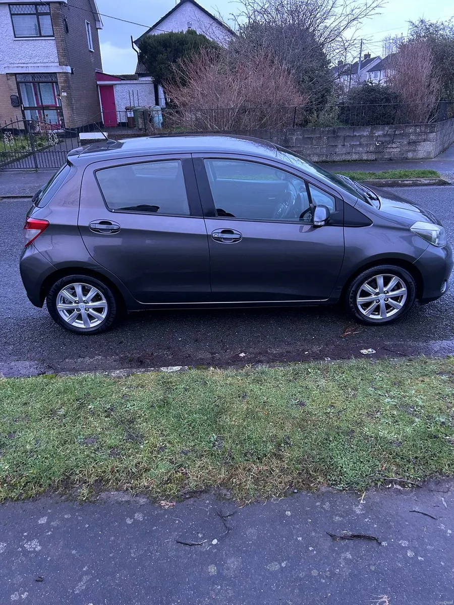 Toyota yaris 2012   nct 12/26 - Image 1