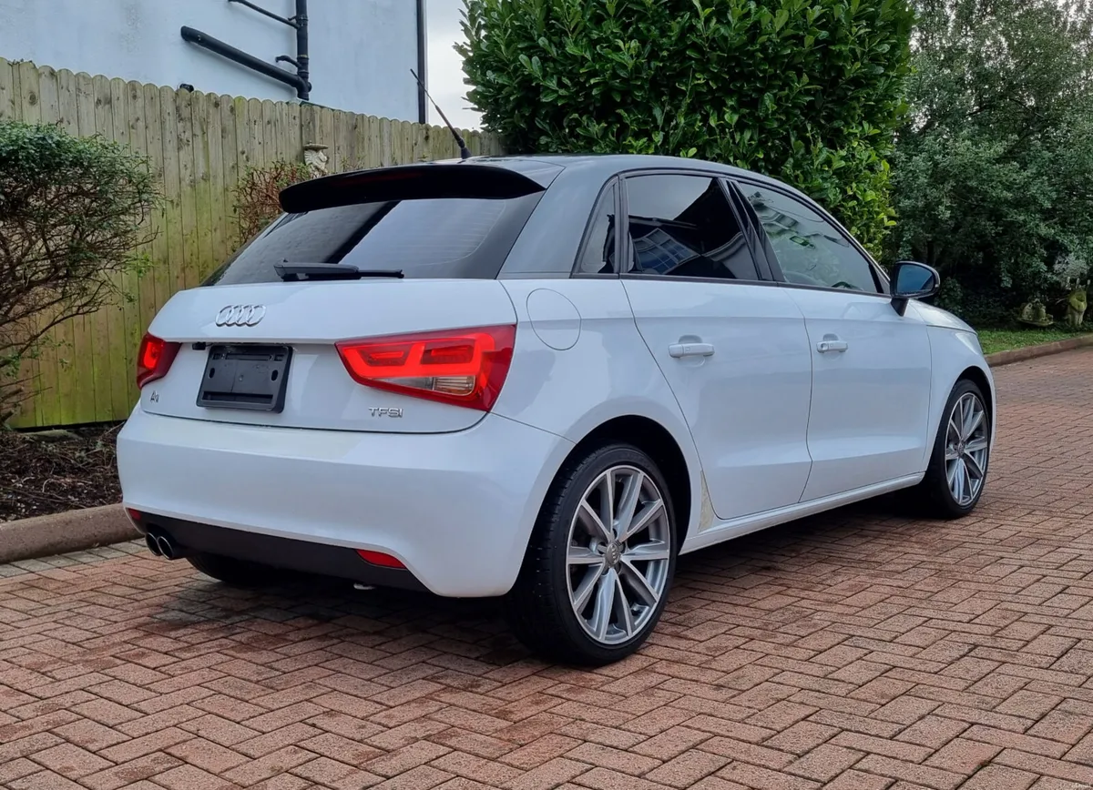 Audi A1 / 1.4tfsi *High Spec* only 25k Auto - Image 4