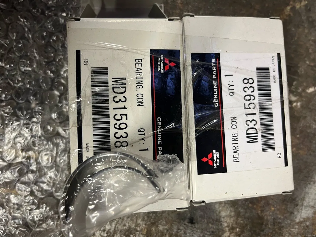 1997  pajero junior new  engine rebuild parts - Image 4