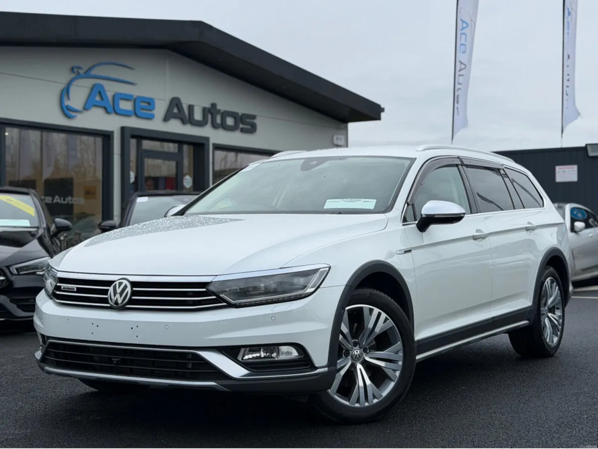 Volkswagen Passat ALLTRACK - 4WD - 2.0L DIESEL - A - Image 1