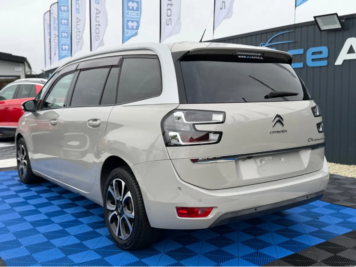 Citroen Grand C4 Picasso 2.0L DIESEL - AUTO - 7 SE - Image 2