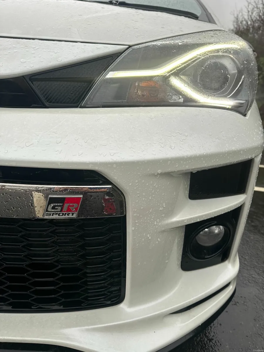Toyota Vitz GR    HYBRID   *RARE * - Image 3