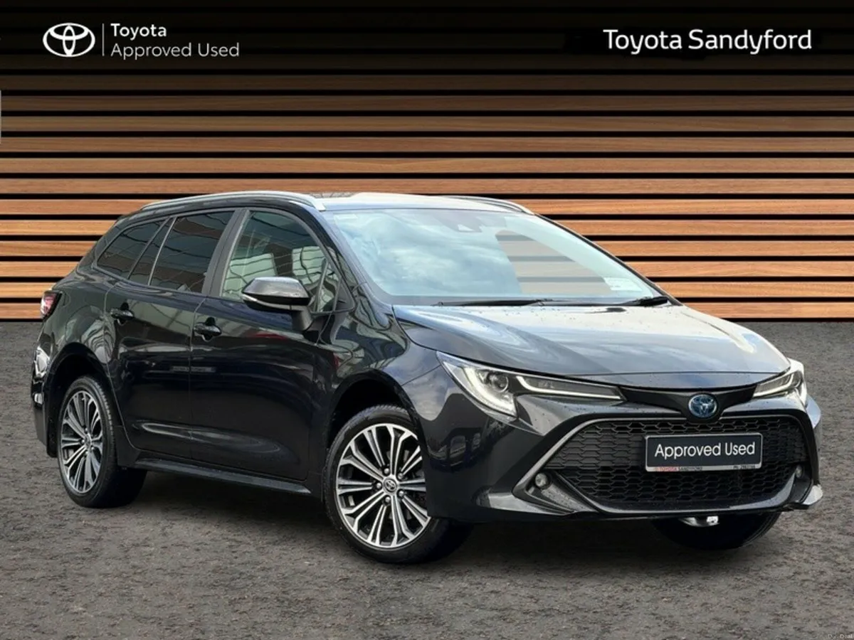 Toyota Corolla TOP SPEC TOURING SPORT HYBRID SOL / - Image 1