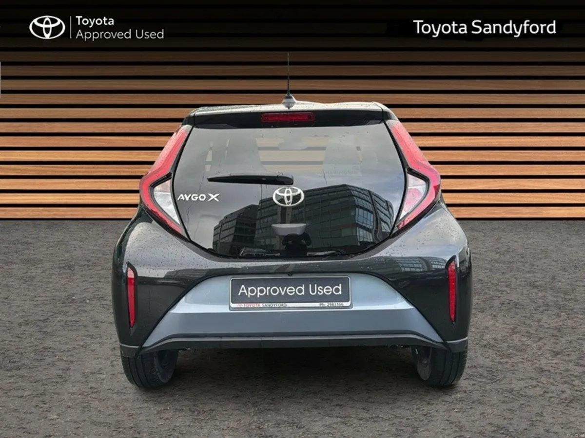 Toyota Aygo X DESIGN // NEW MODEL // REAR CAMERA / - Image 4