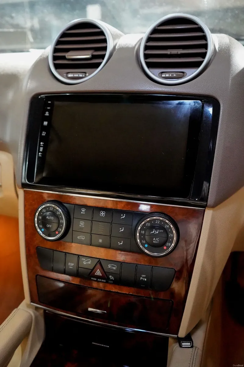 Mercedes-Benz M-Class 2010 - Image 5