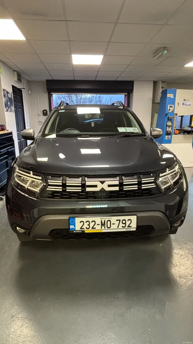 Dacia DUSTER 5dr 1.5 Blue Dci 115 Journey - Image 1