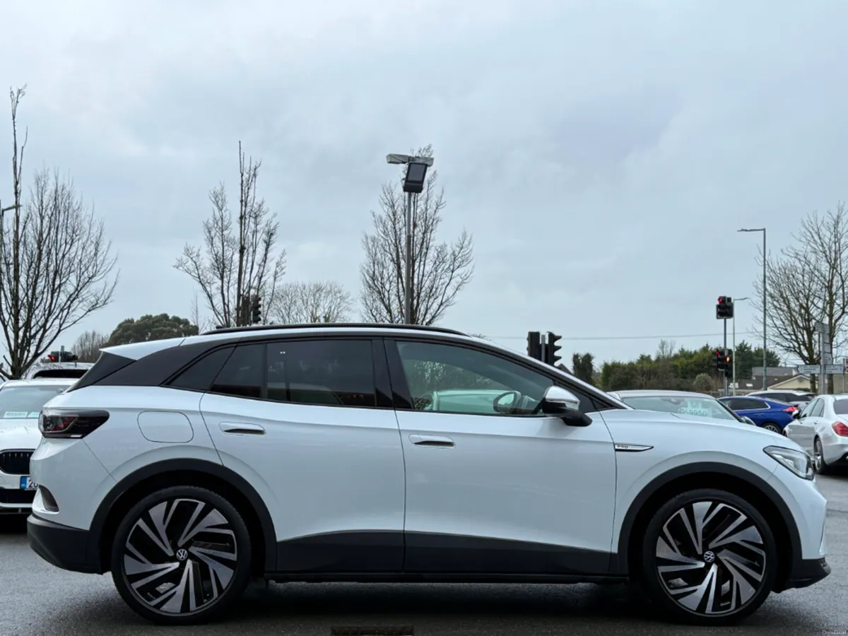 Volkswagen ID.4 PRO MAX 77KWH *HUGE SPEC & LOW KMS - Image 4