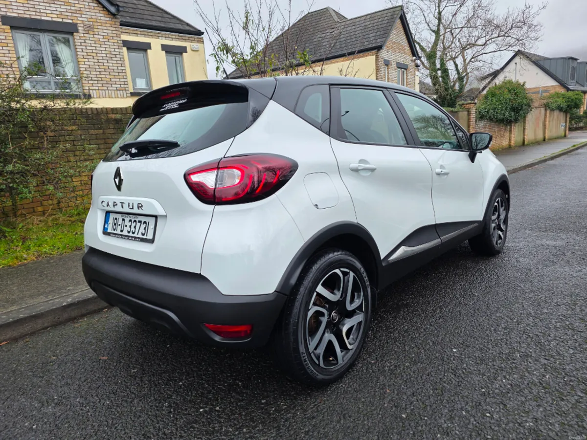 Renault Captur Dynamique NAV TCE 90 P 4DR - Image 3