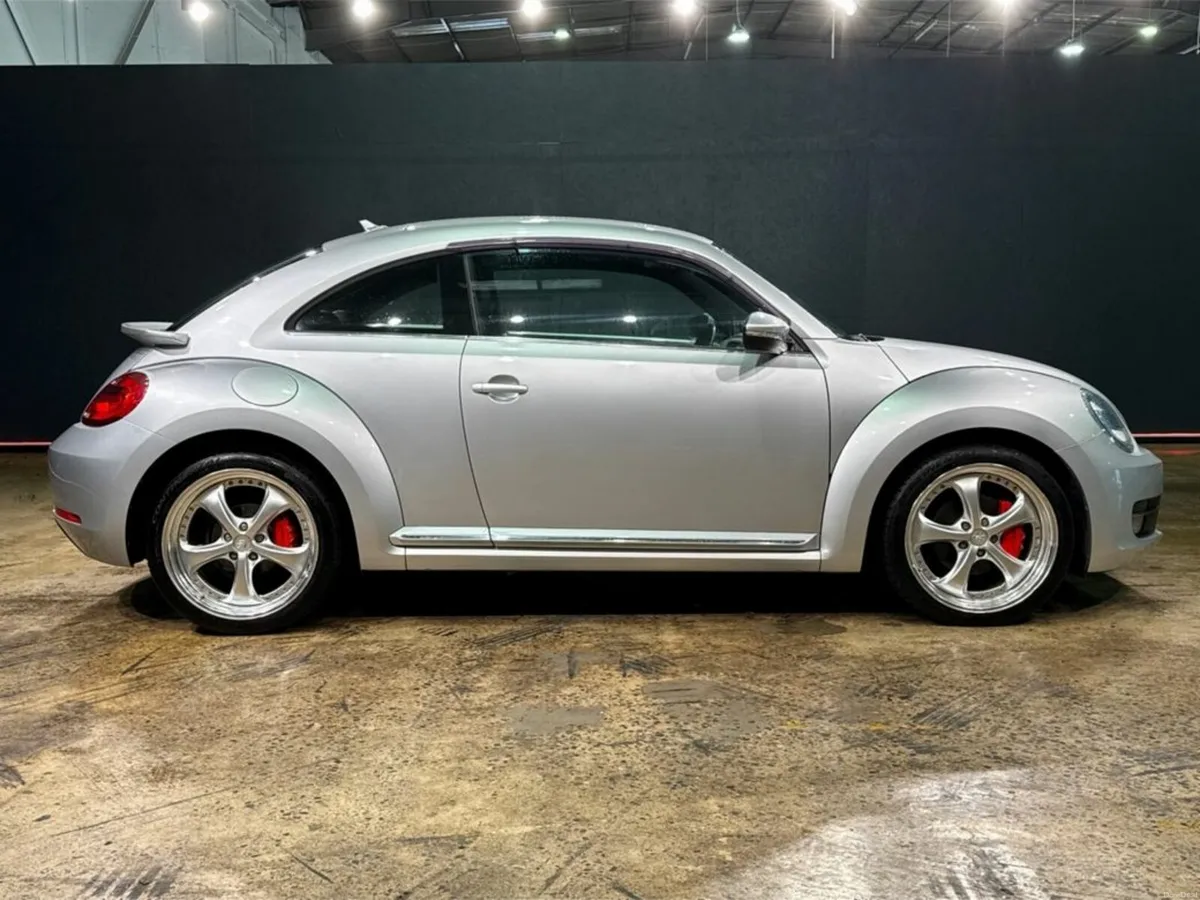 Volkswagen Beetle LEATHER PACKAGE - 1.2 AUTOMATIC - Image 3