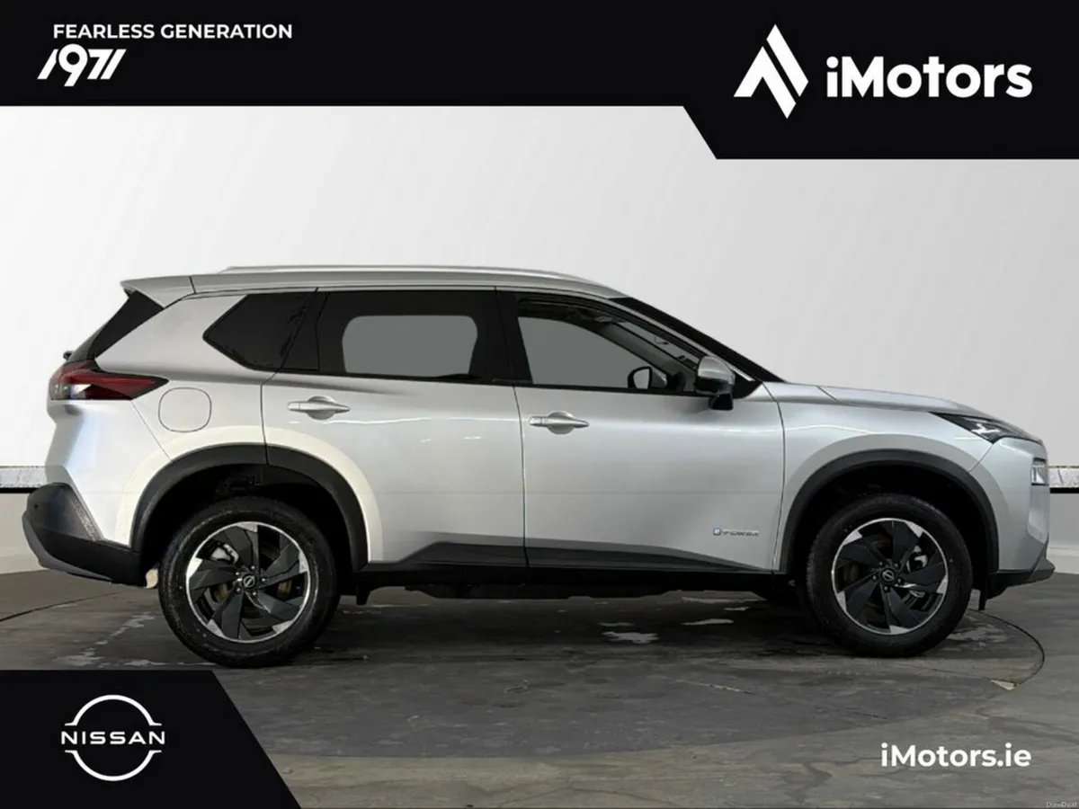 Nissan X-Trail SV PREMIUM - Image 2