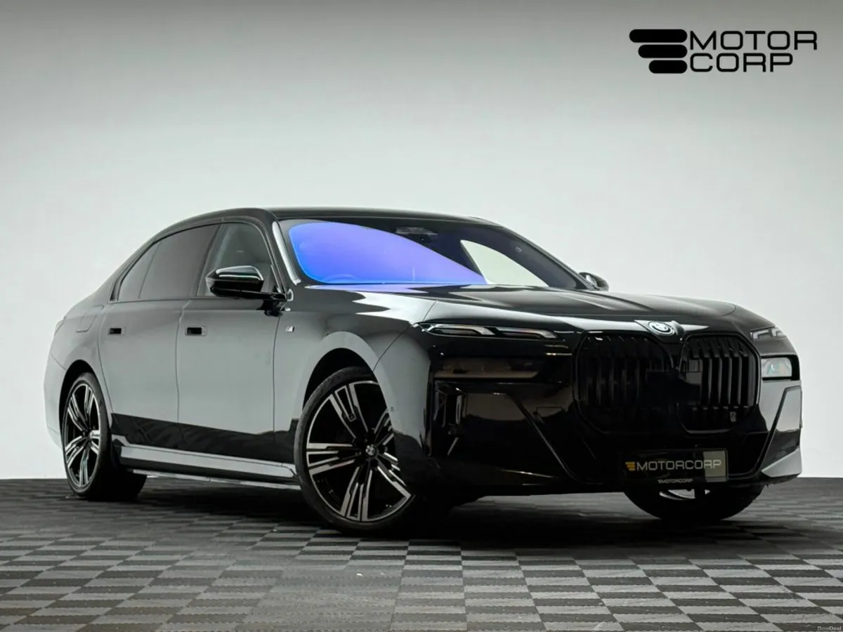 BMW 7-Series 750E M SPORT XDRIVE SAPPHIRE BLACK - Image 1