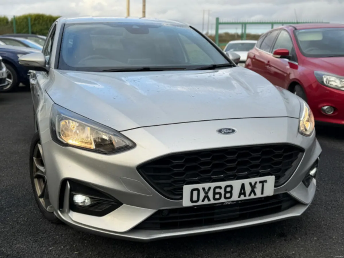 Ford Focus ST-LINE TDCI - Image 2