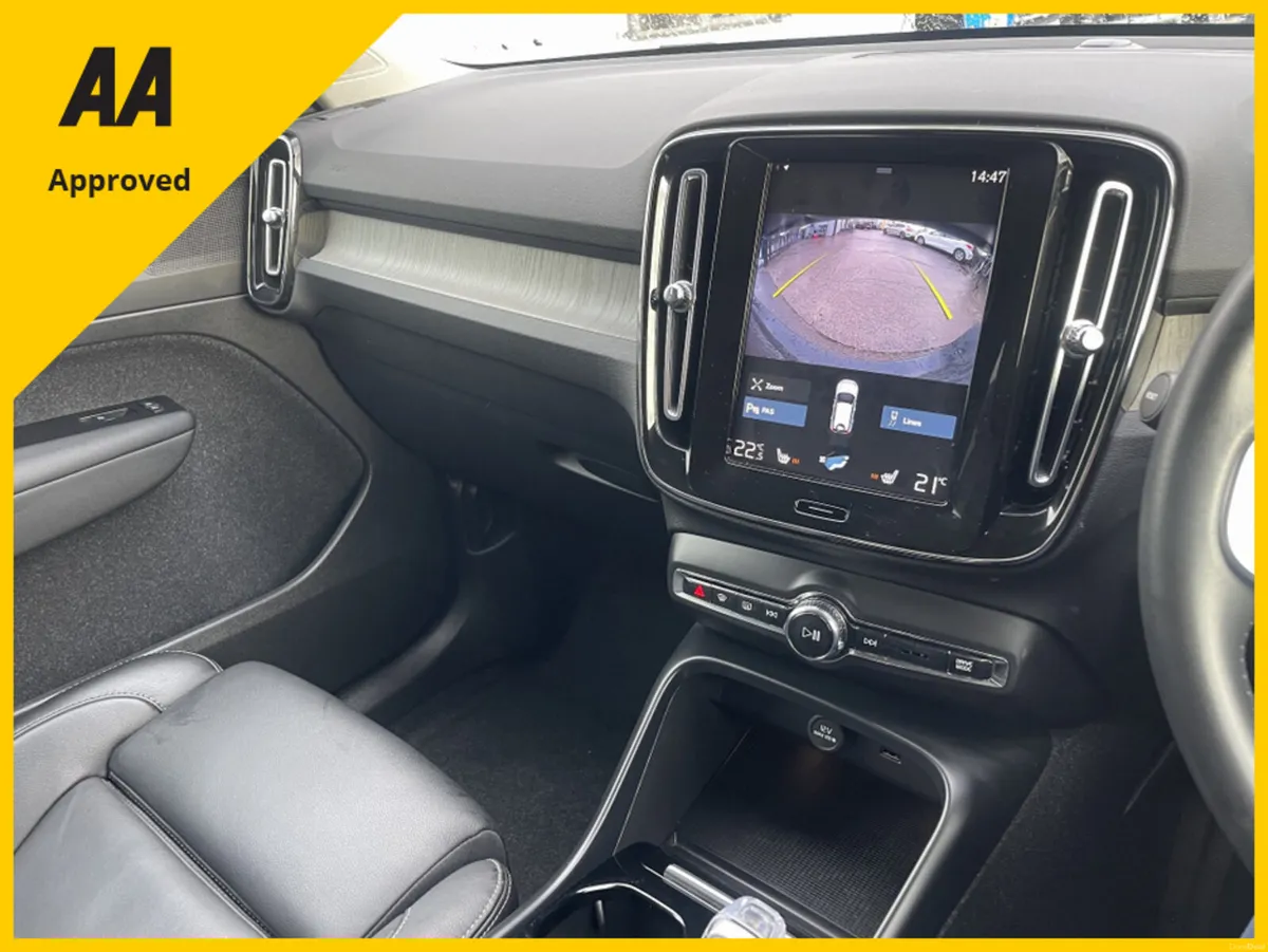 Volvo XC40 INSCRIPT PRO T5 RCHA RECHARGE INSCRIPTI - Image 2