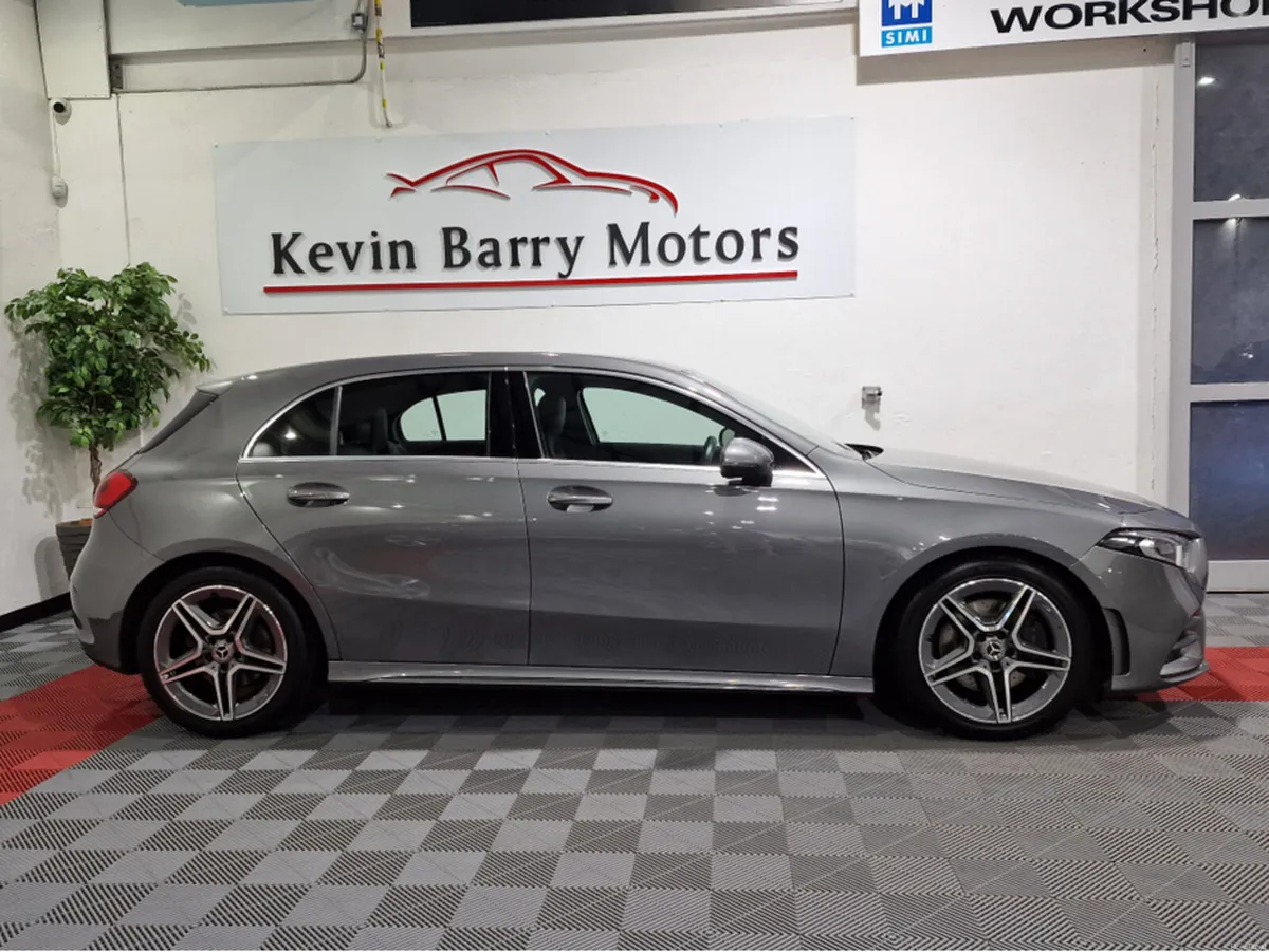 Mercedes-Benz A-Class A220 AMG LINE (2.0 PETROL) 1 - Image 4