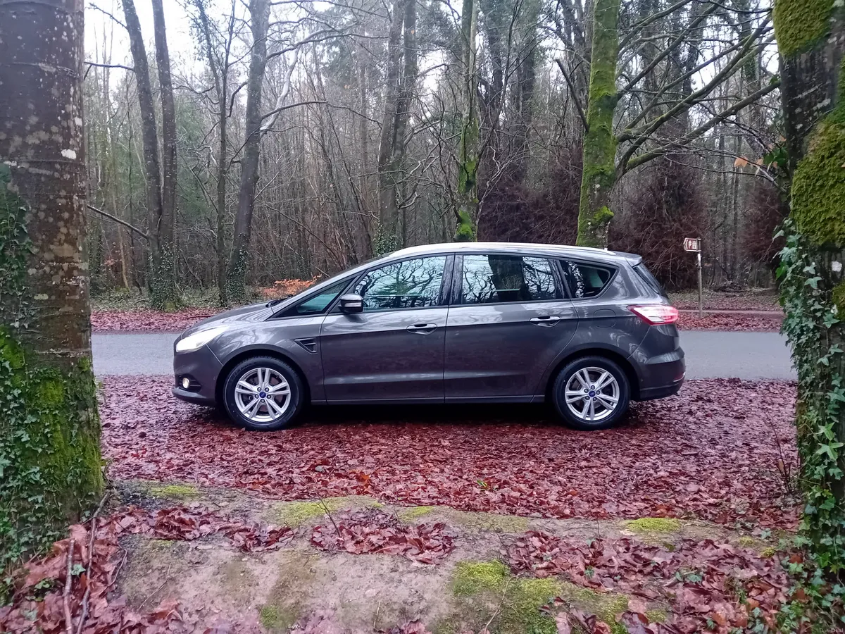 162 FORD S.MAX 2.0 TDCI 7 SEATER 1 OWNER - Image 4