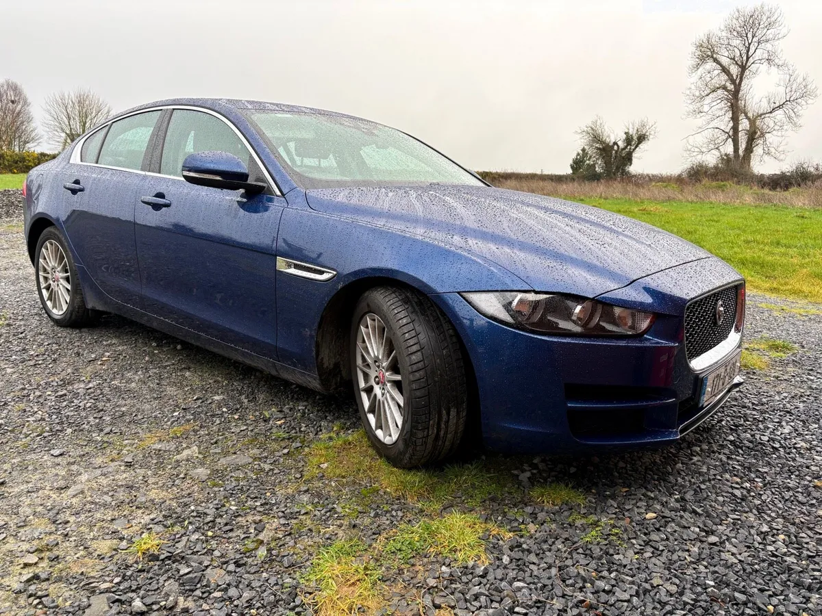 Jaguar XE 2017 2.0 Diesel - Image 1