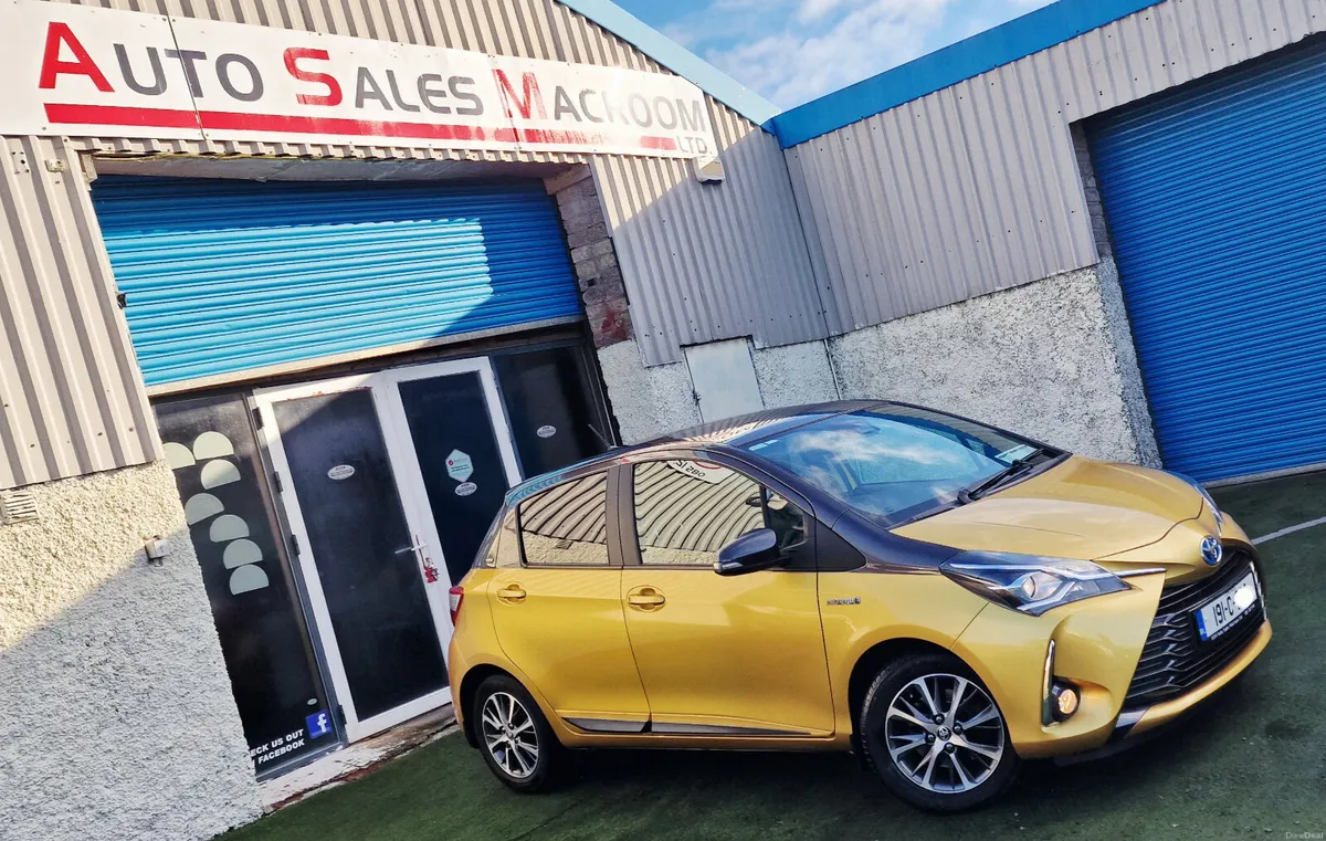 Toyota Yaris HYBRID 1.5 AUTO Y20 LIMITED EDIT - Image 1