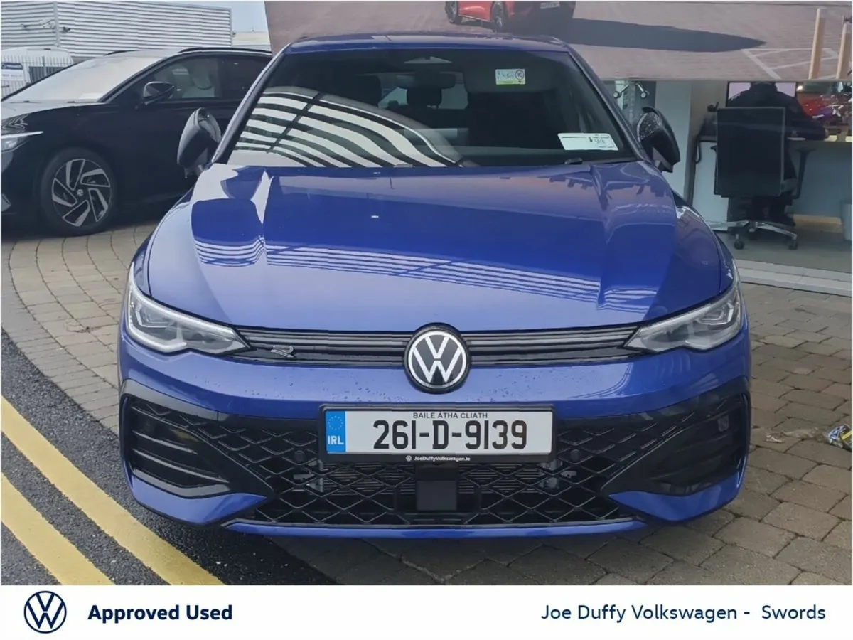 Volkswagen Golf R-LINE 1.5 TSI 150HP - Image 3