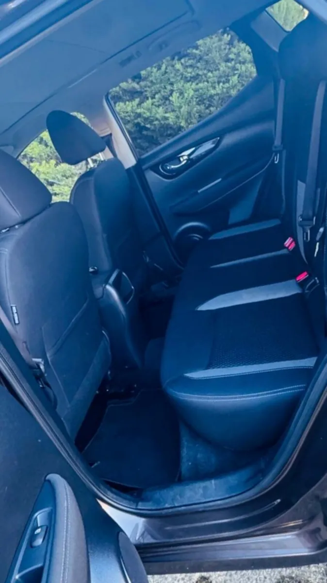 2018 Nissan Qashqai for Sale - Image 2